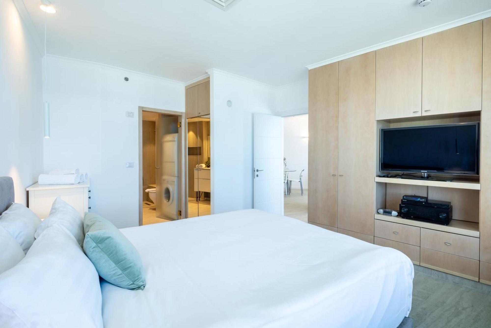 Superb Beachfront Apartments With Shelter By Sea N' Rent Tel Awiw Zewnętrze zdjęcie