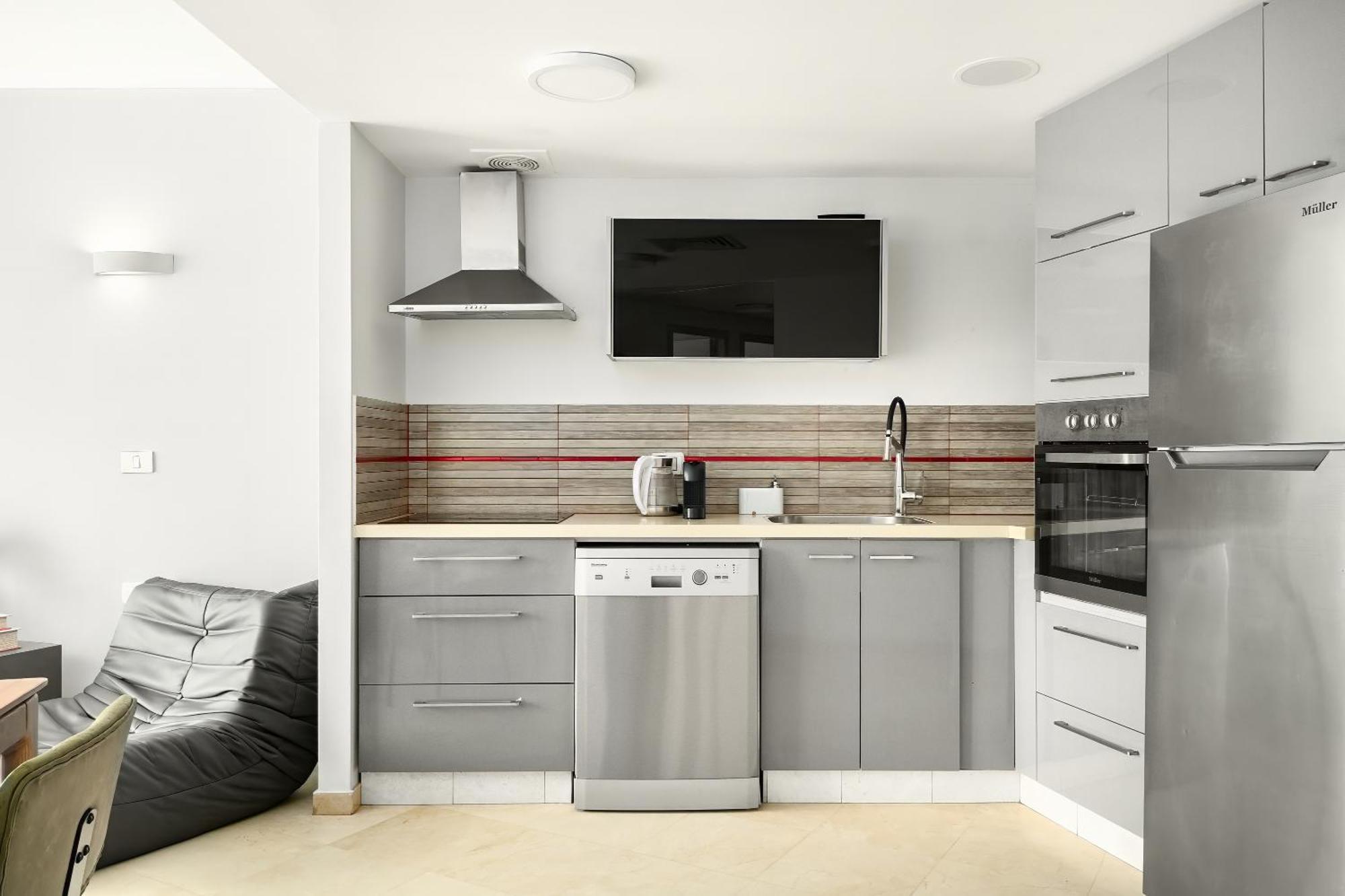 Superb Beachfront Apartments With Shelter By Sea N' Rent Tel Awiw Zewnętrze zdjęcie